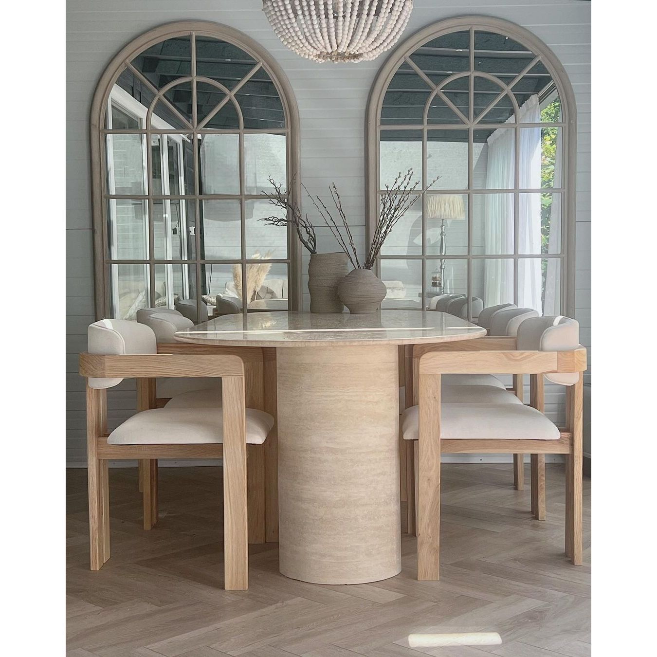 Angela Travertin Oval Esstisch