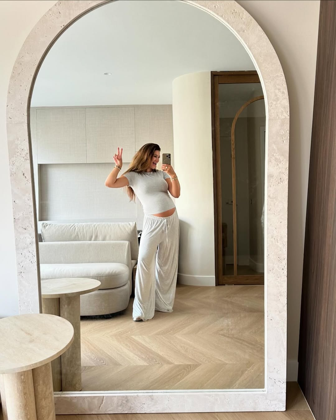 Natural stone mirror Arcy