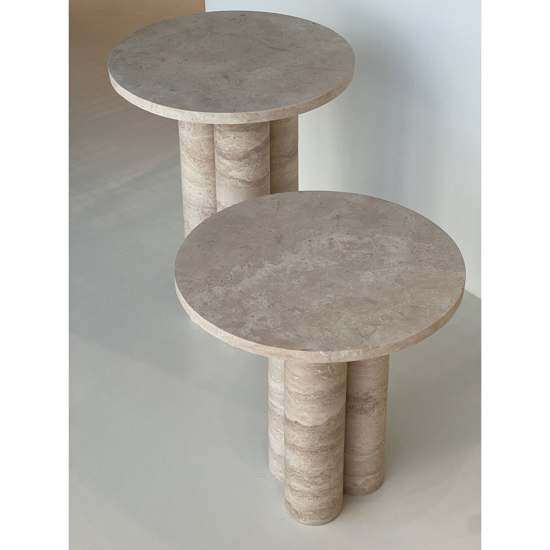 Travertine Side Table Set Meyra - Natural Elegance in 2 Sizes