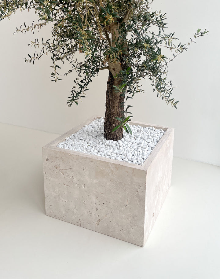 Travertine Planter Flora