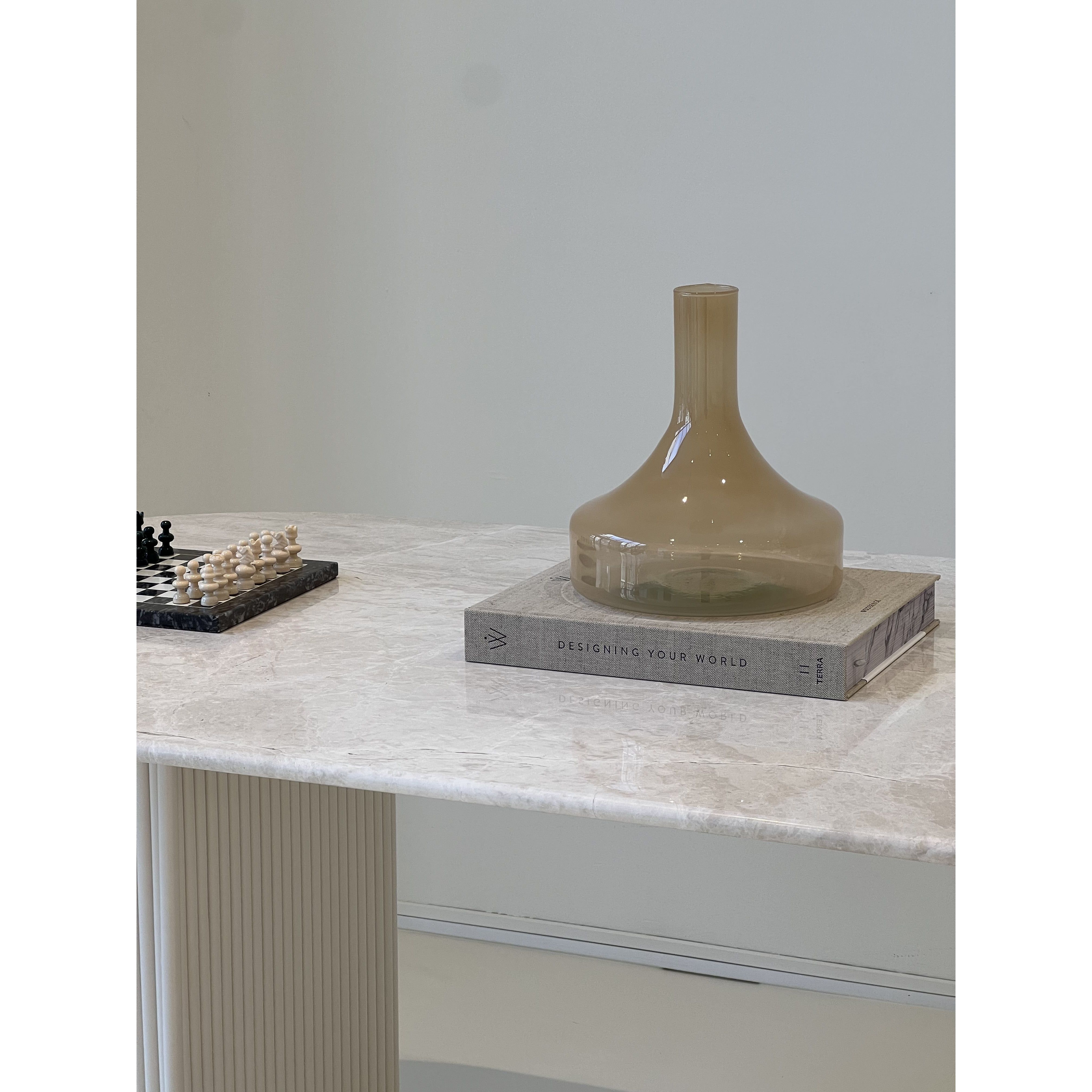 Esstisch aus Marmor in Beige
