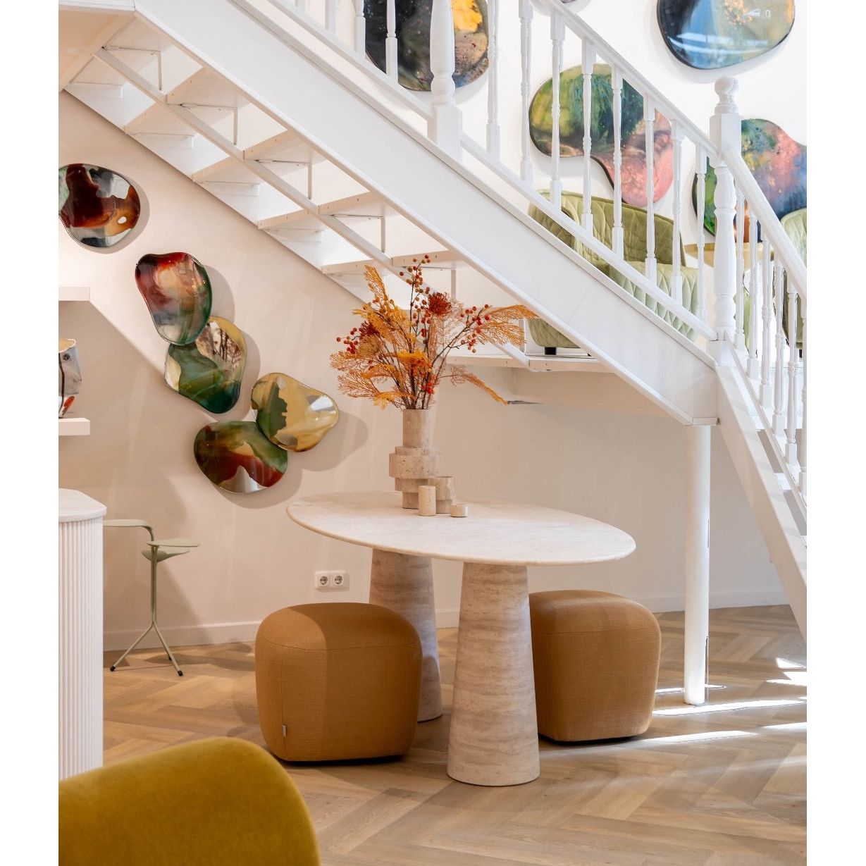 Dyara Travertin Oval Esstisch